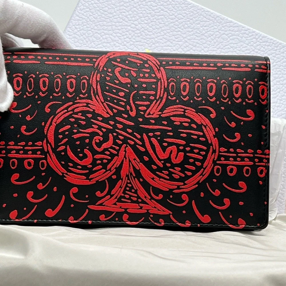 DIOR LIMITED EDITION Black Calfskin Wallet-on-Chain with Red Heart & Club motif - Picture 2 of 12